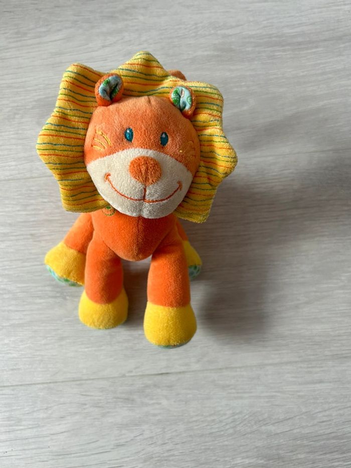 Peluche musicale lion nicotoy