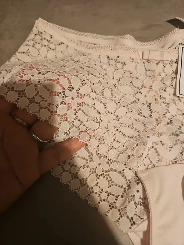 Culottes dentelles taille 38 - photo numéro 4