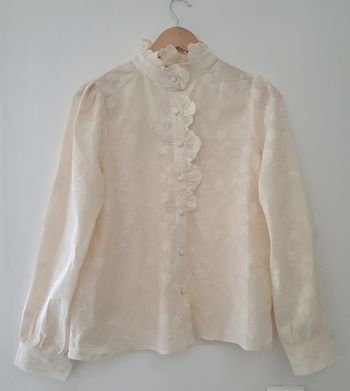Blouse neuve crème à broderies Taille L/40