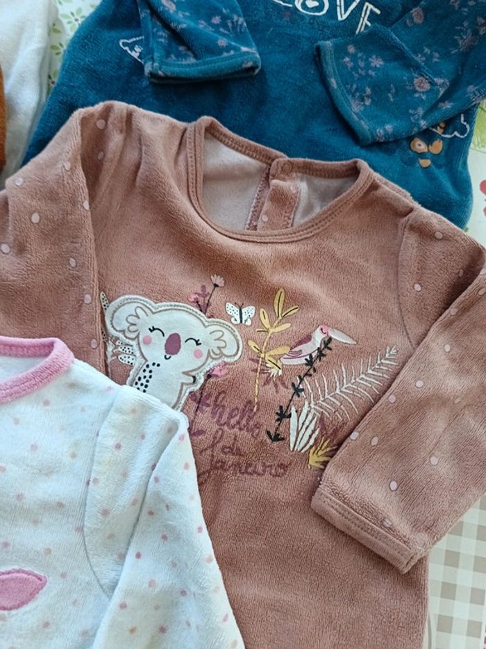 Lot 5 pyjamas hiver 9 mois - photo numéro 5