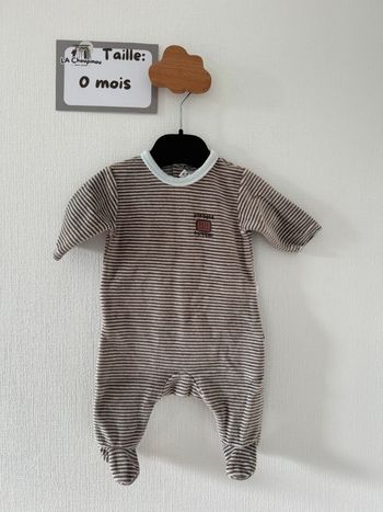 Pyjama / dors bien / grenouillère - taille 0 mois 🌸