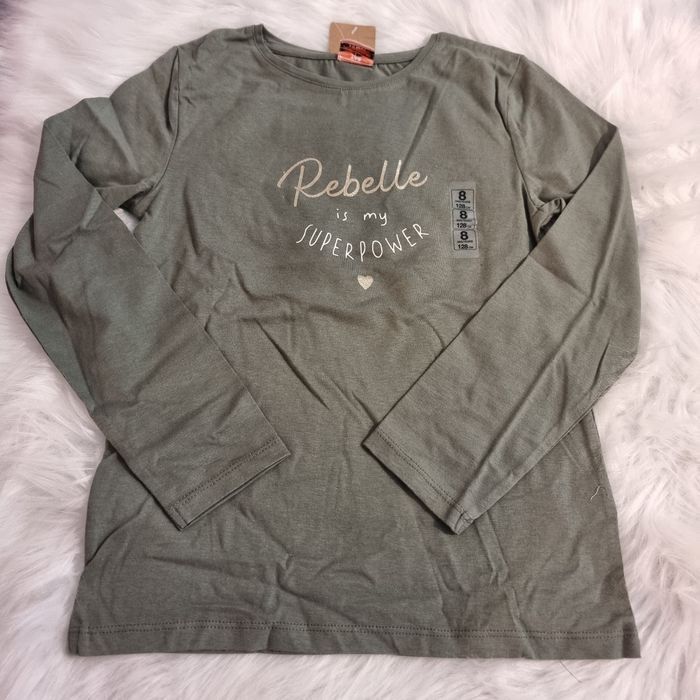 NEUFS 🏷🏷🥰😍ensemble tregging et teeshirt ml 8 ans fille🥰😍 - photo numéro 3