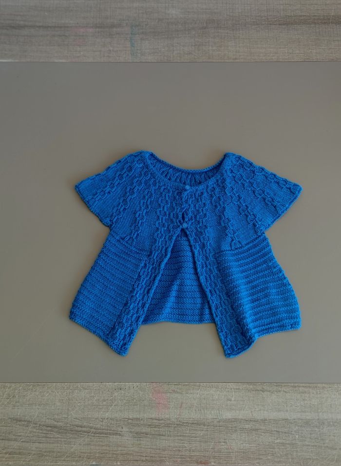 Gilet bleu 6 ans fait main