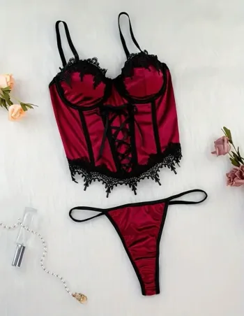 Ensemble lingeries corset et string