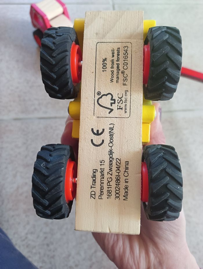 Lot de 3 véhicules en bois - photo numéro 6