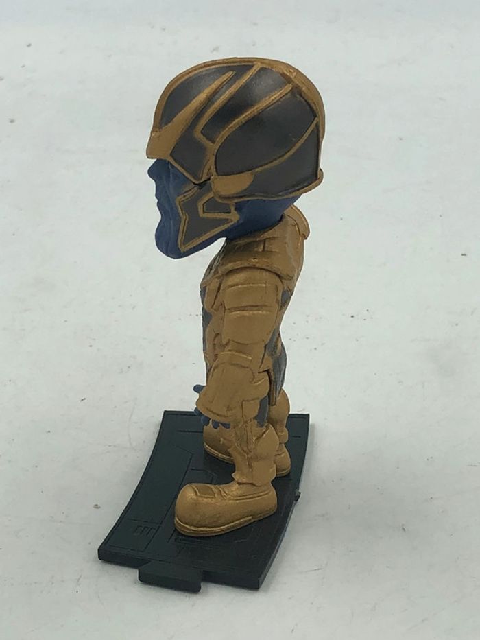 Figurine Marvel Thanos 10 cm - photo numéro 2