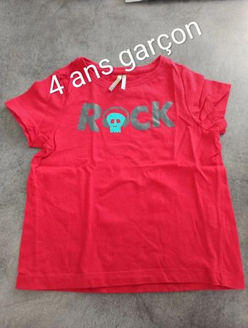 Tee shirt manches courtes