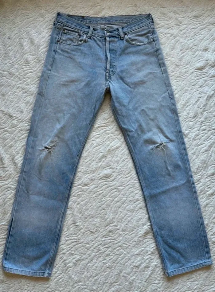 Jean Lévis 501 USA vintage 90s coupe droite bleu clair taille W30 M/40 - photo numéro 4