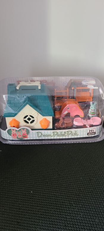 Dream Pocket Park - mini univers