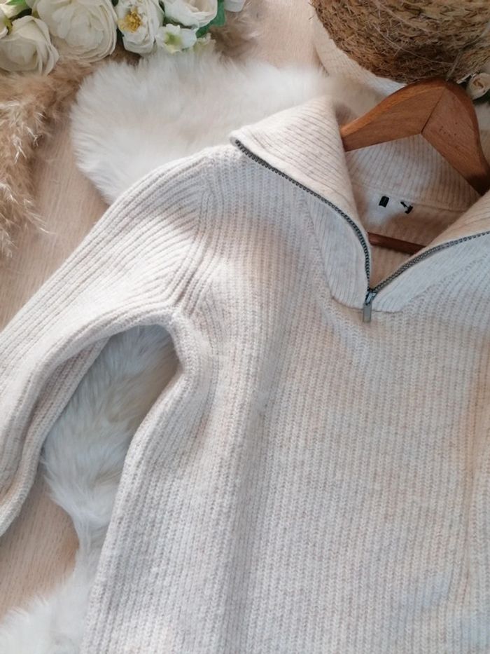 Pull d'hiver taille XS - photo numéro 2