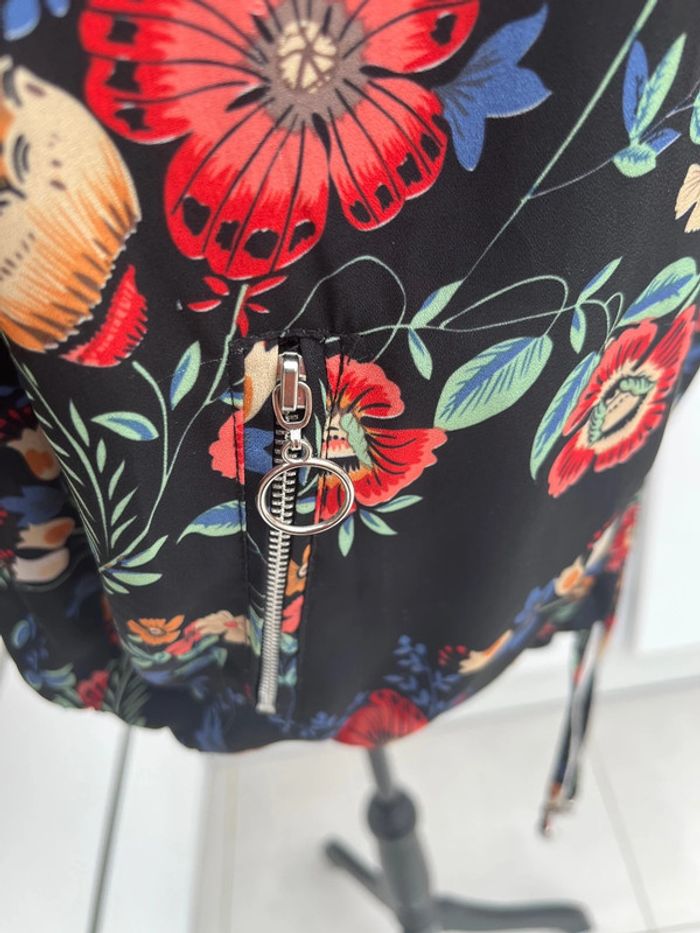 Jolie veste fleurie fluide S - photo numéro 6