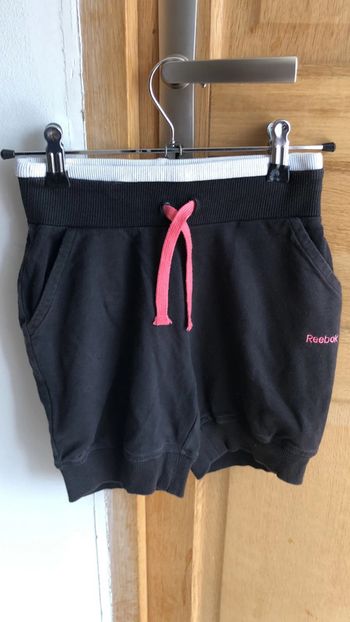 Short reebok