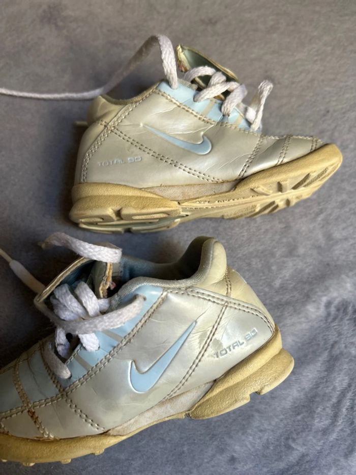 Chaussures baskets Nike Total 90  pour enfant Taille 22 - photo numéro 19