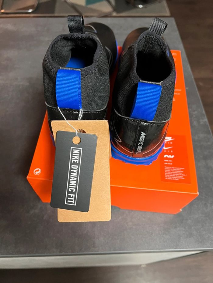 Basket Nike taille 38.5 - photo numéro 3