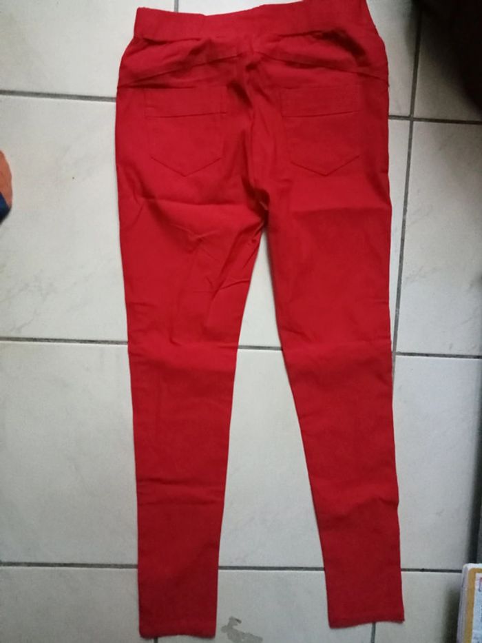 Lot de deux pantalons à 2€ - photo numéro 5