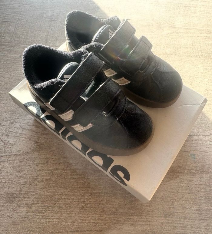 Basket adidas - photo numéro 3