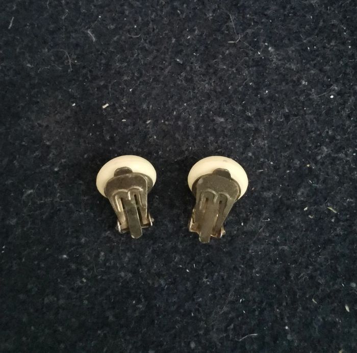 Petits clips vintage ronds - photo numéro 2