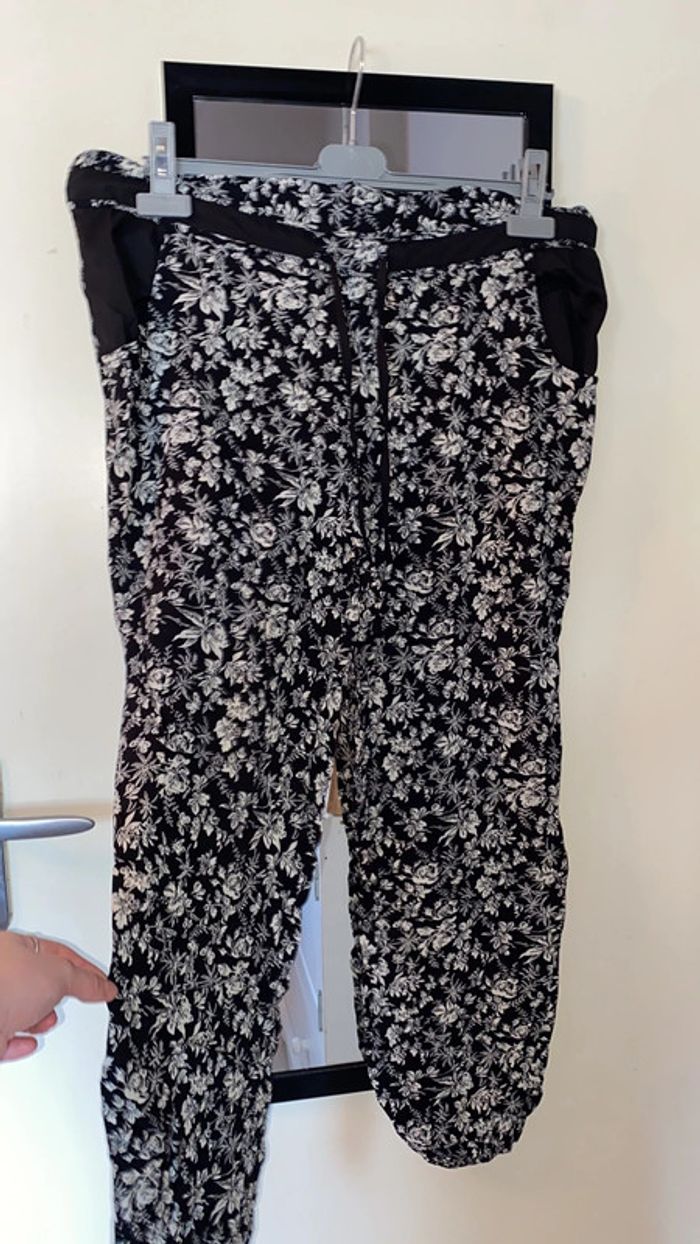 Pantalon léger à motif noir et blanc - photo numéro 2