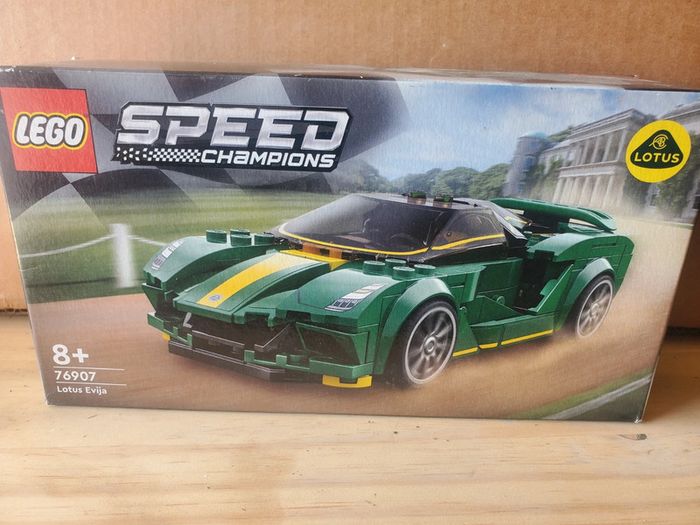 Lego Speed Lotus verte.