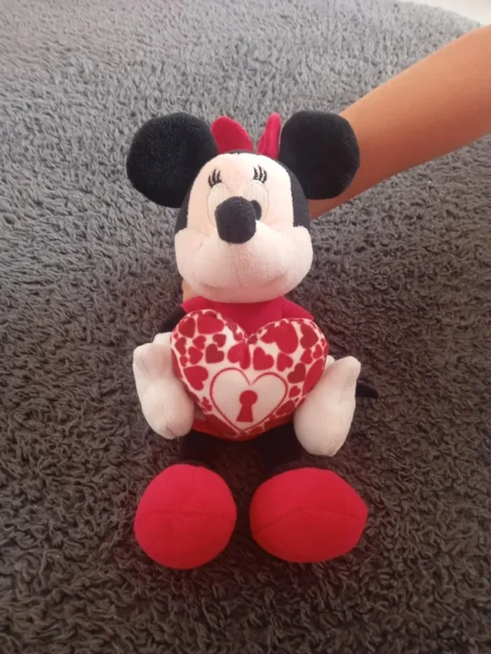 Lot 3 peluches minnie