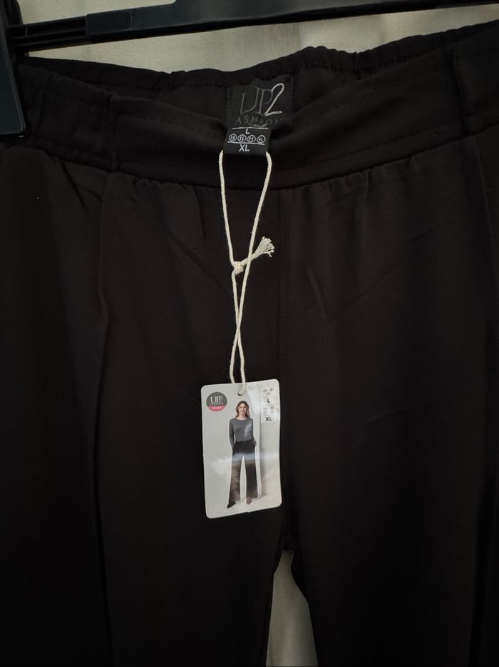 Pantalon droit noir - photo numéro 2