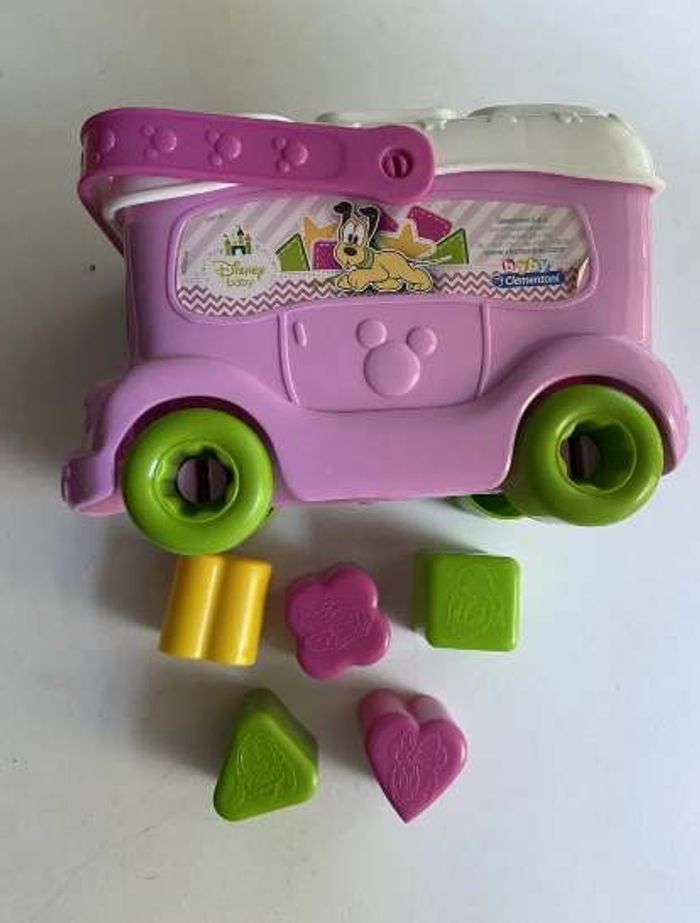 Camion Trieur de Formes Disney Baby - Clementoni - photo numéro 1