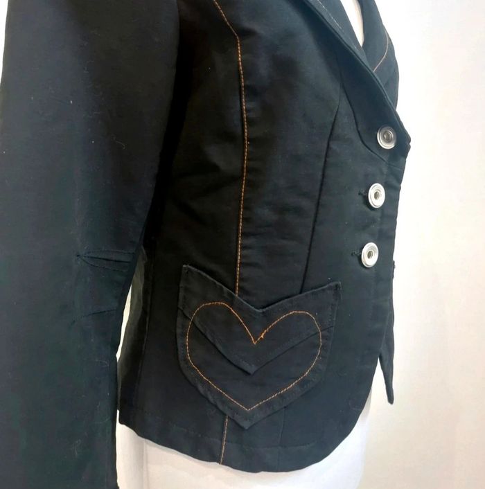 Blazer veste de tailleur noire avec cœurs brodé sur les poches M - photo numéro 4