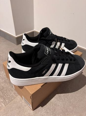 Baskets Adidas Campus 2 Taille 42 2/3