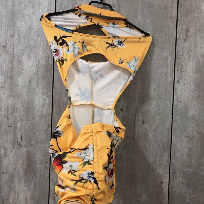 Belle robe - photo numéro 3