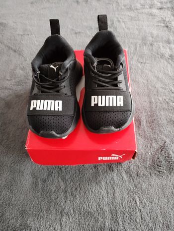 Baskets puma taille 19