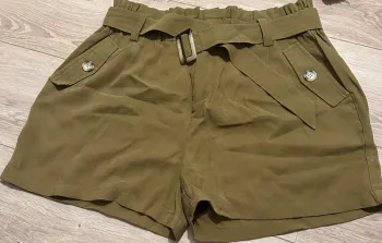 Short Kaki cache cache