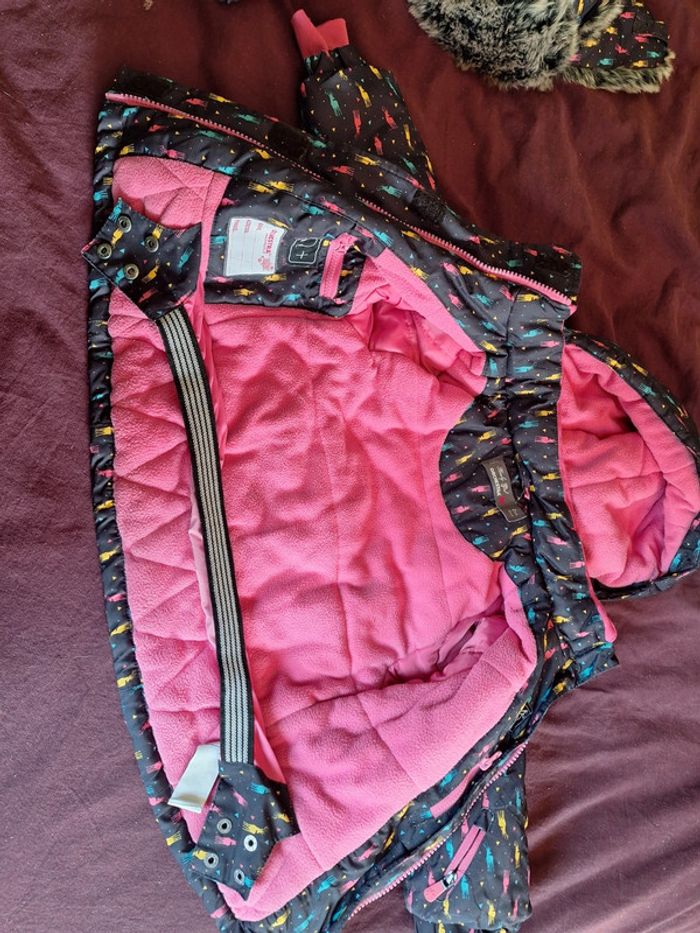 Ensemble pantalon veste de ski et chapka - photo numéro 8