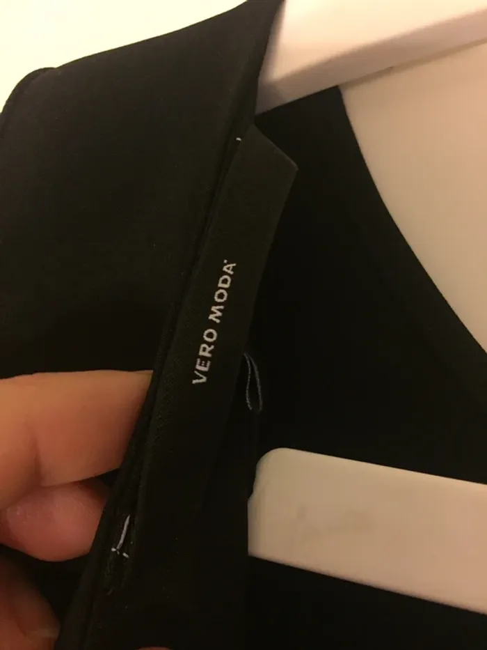 Robe Vero Moda noire - photo numéro 3