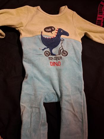Pyjama 12 mois dino