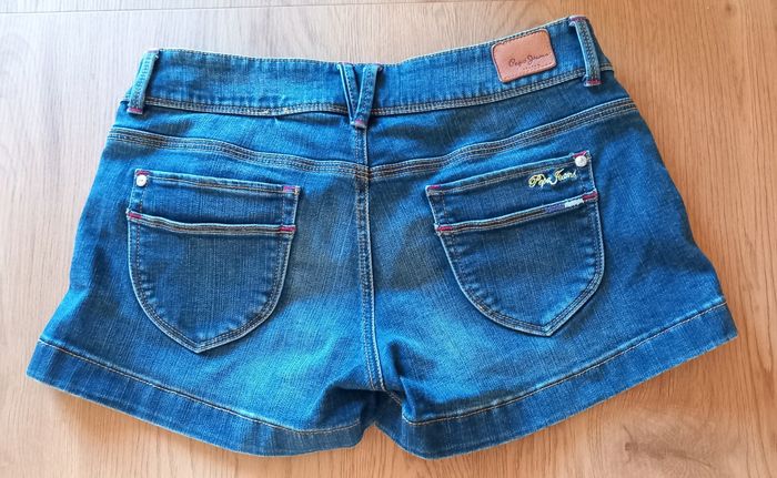 Très très beau short Pépé Jeans taille 40 - photo numéro 3