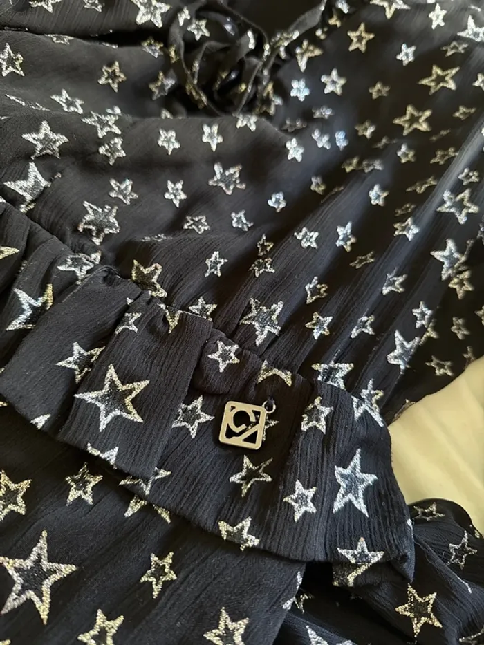 Robe noire étoiles argentées - photo numéro 8