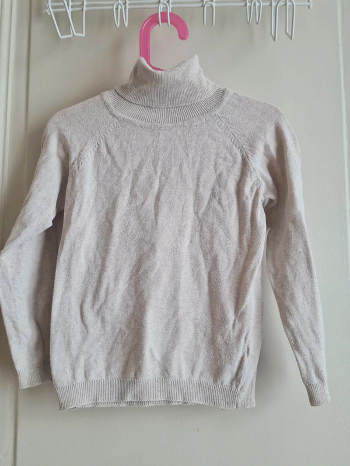 Pull beige col roulé Primark taille 5-6 ans