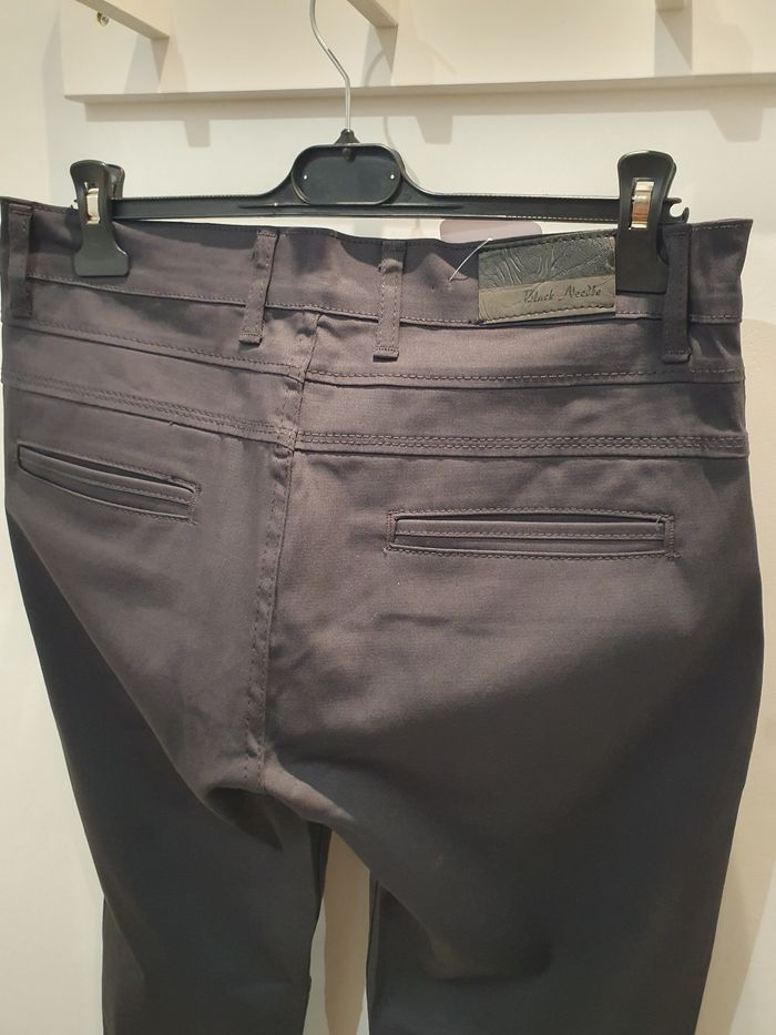 Pantalon Chino stretch gris anthracite Taille 42 - photo numéro 4