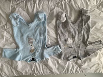 Lot 2 pyjamas 0 mois Kiabi