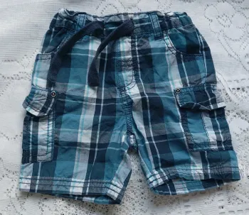 Short beu marine et blanc, Inextenso,  en très bon état, taille 9 mois