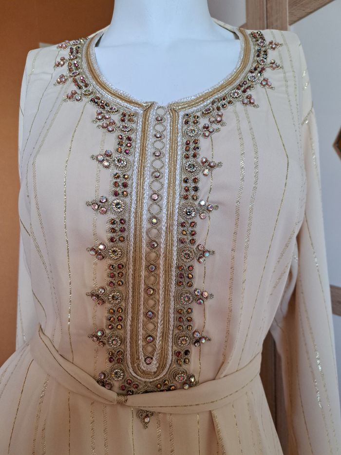 Caftan robe de soirées neuf - photo numéro 2