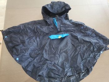 K-way poncho imperméable 2-4 ans decathlon 