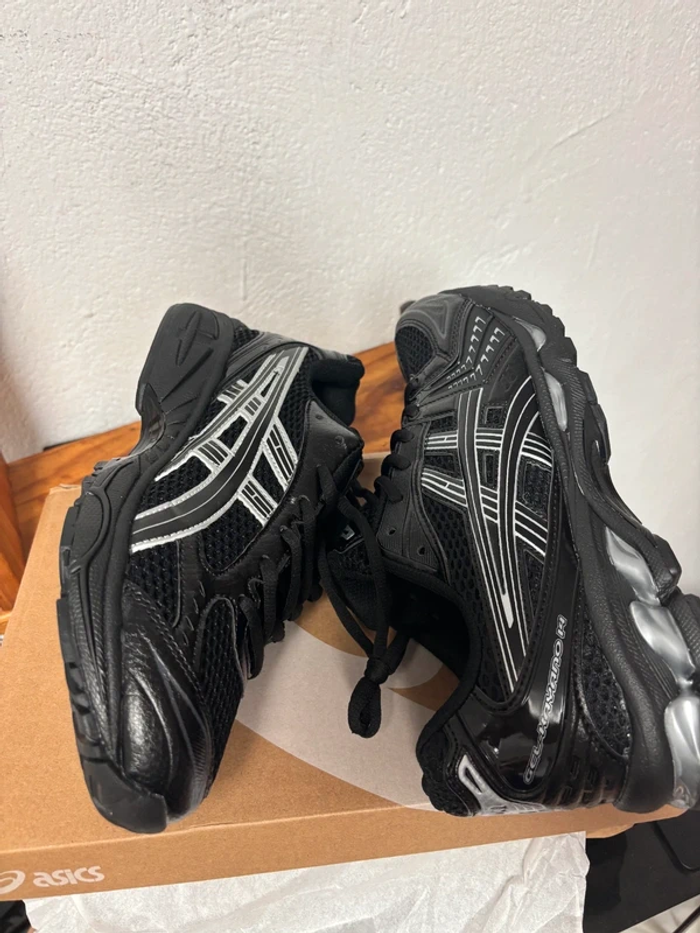 Asics Gel Kayano 14 Taille 39.5 - photo numéro 5
