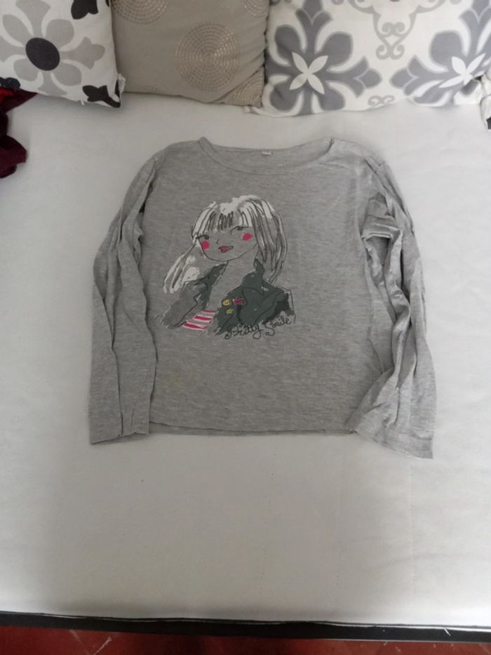 Tee shirt manches longues T 10 ans