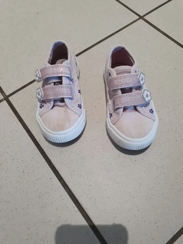 Chaussure en toile