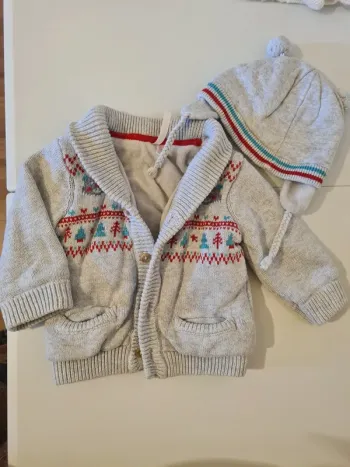 Ensemble gilet + bonnet