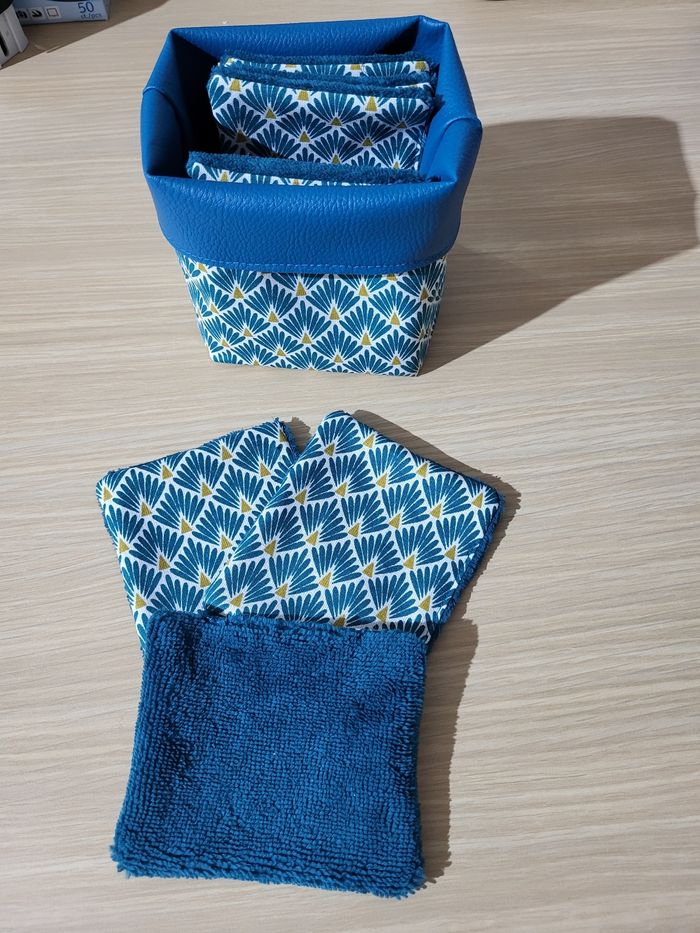 panier avec lingettes