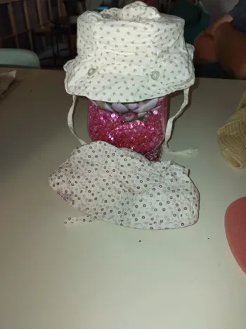 Chapeaux