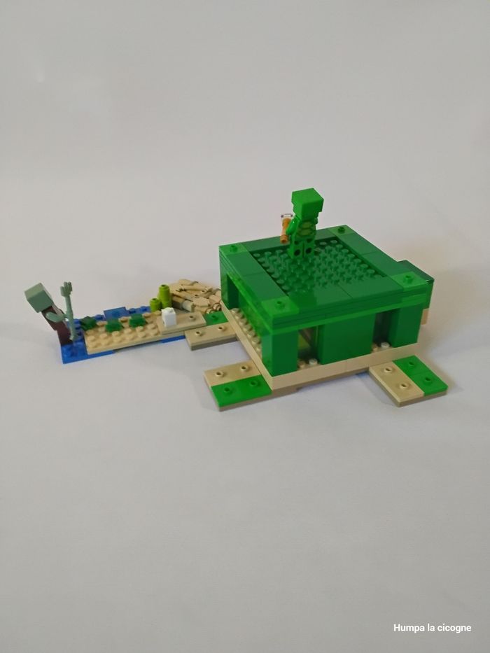 Lego Minecraft 21254 (M365) - photo numéro 4