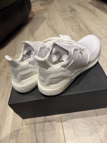 Adidas ultraboost 20 taille 44